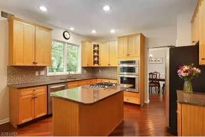 7 Watchung Dr, Bernards Township, NJ 07920 - Photo 5