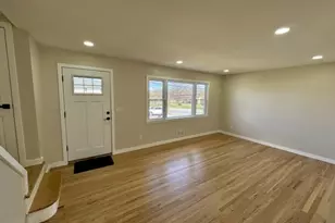 9 Joan Pl, Clifton, NJ 07012 - Photo 9