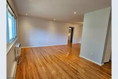 1028 Cricket Ln #1028, Woodbridge Township, NJ 07095 - Photo 5