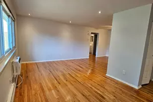 1028 Cricket Ln, Woodbridge Township, NJ 07095 - Photo 5