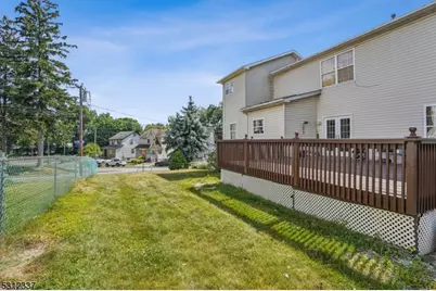 937 Roosevelt Ave, Union Township, NJ 07083 - Photo 31