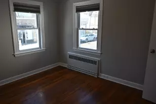 17 Carteret St, Bloomfield, NJ 07003 - Photo 5