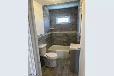 17 Carteret St, Bloomfield, NJ 07003 - Photo 5