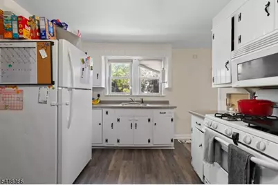 13 Millers Ln, Milltown, NJ 08850 - Photo 17