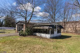 13 Millers Ln, Milltown, NJ 08850 - Photo 27