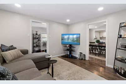 13 Millers Ln, Milltown, NJ 08850 - Photo 3