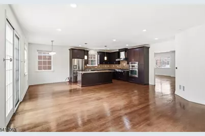 6 Gable Walk, Livingston, NJ 07039 - Photo 23