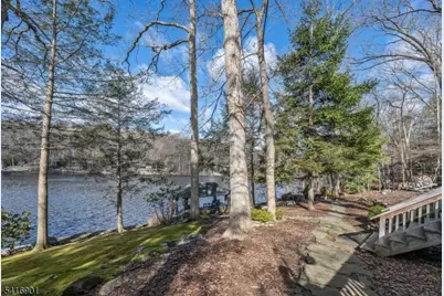 26 Short Road, Bloomingdale, NJ 07420 - Photo 45