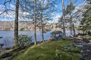 26 Short Rd, Bloomingdale, NJ 07420 - Photo 3