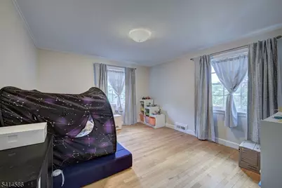 548 Hartford Ct, South Orange, NJ 07079 - Photo 13