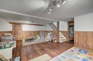 548 Hartford Ct, South Orange, NJ 07079 - Photo 17