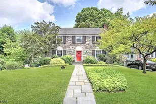 548 Hartford Ct, South Orange, NJ 07079 - Photo 1