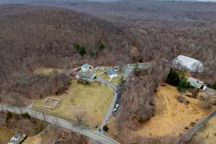 240 Longhouse Dr, West Milford, NJ 07421 - Photo 13