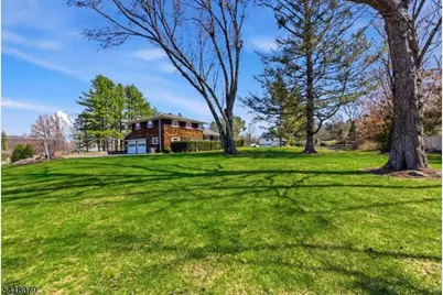 3 Manor Dr, Andover Township, NJ 07860 - Photo 35