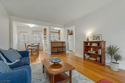 40A Meadowbrook Pl, Maplewood, NJ 07040 - Photo 5