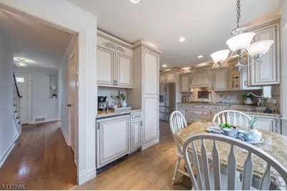 8 Claremont Dr, Millburn, NJ 07078 - Photo 13