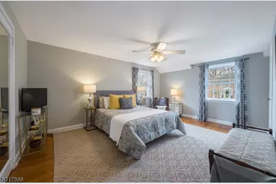 8 Claremont Dr, Millburn, NJ 07078 - Photo 15