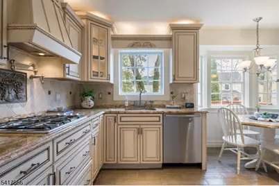 8 Claremont Dr, Millburn, NJ 07078 - Photo 11