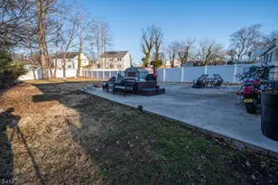 225 Linden Ave, Rahway, NJ 07065 - Photo 23