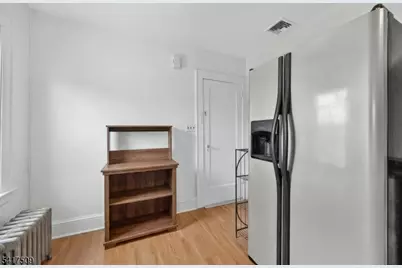 10 Brookside Ave, Hawthorne, NJ 07506 - Photo 29