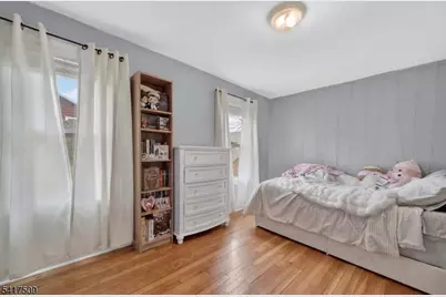 10 Brookside Ave, Hawthorne, NJ 07506 - Photo 17