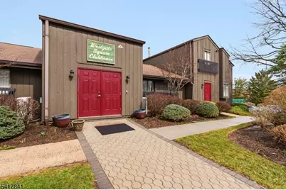 29 Westgate Dr, Edison, NJ 08820 - Photo 23