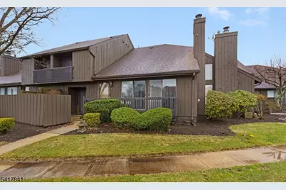 29 Westgate Dr, Edison, NJ 08820 - Photo 1