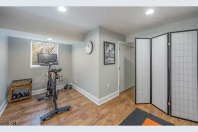 272 Glen Avenue, Millburn, NJ 07041 - Photo 21