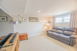 9 Montrose Rd, Franklin Township, NJ 08873 - Photo 23