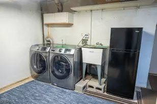 9 Montrose Rd, Franklin Township, NJ 08873 - Photo 31