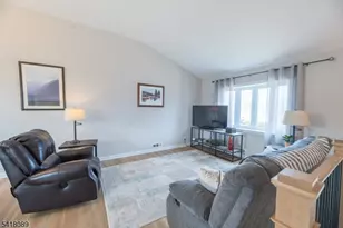 9 Montrose Rd, Franklin Township, NJ 08873 - Photo 5