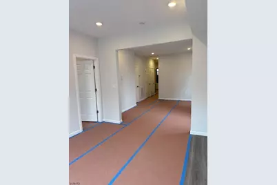 37 6th St, Harrison, NJ 07029 - Photo 9