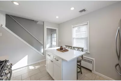 35 Hastings Ave, Nutley, NJ 07110 - Photo 17