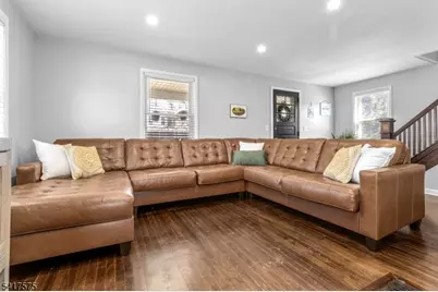 13 Whitehouse Ave, Readington, NJ 08889 - Photo 3