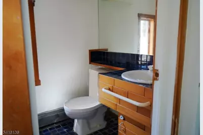 85 Roosevelt Ave, Butler, NJ 07405 - Photo 19