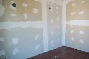 85 Roosevelt Ave, Butler, NJ 07405 - Photo 31