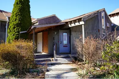 85 Roosevelt Ave, Butler, NJ 07405 - Photo 1