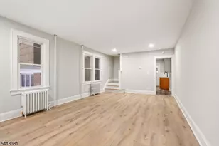 895-901 Port Reading Ave, Woodbridge Township, NJ 07064 - Photo 9