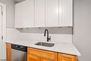 895-901 Port Reading Ave, Woodbridge Township, NJ 07064 - Photo 17