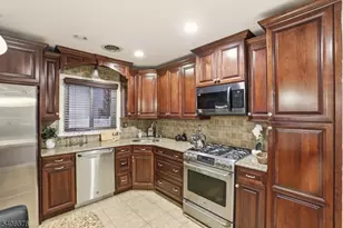 196 Russell Ave, Rahway, NJ 07065 - Photo 13