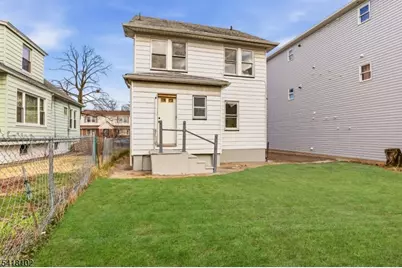 338 E 19th St, Paterson, NJ 07524 - Photo 29