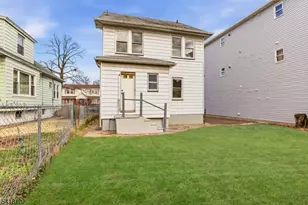 338 E 19th St, Paterson, NJ 07524 - Photo 29