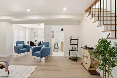 338 E 19th St, Paterson, NJ 07524 - Photo 9