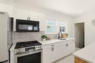 338 E 19th St, Paterson, NJ 07524 - Photo 15