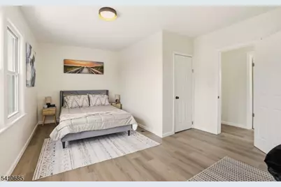 338 E 19th St, Paterson, NJ 07524 - Photo 21