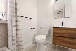 338 E 19th St, Paterson, NJ 07524 - Photo 19