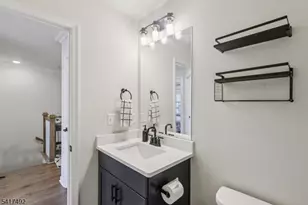 21 Dahlia Dr, Warren Township, NJ 07059 - Photo 29