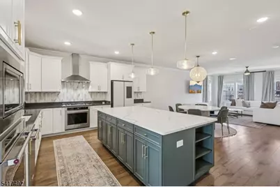 21 Dahlia Dr, Warren Township, NJ 07059 - Photo 5