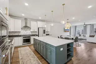 21 Dahlia Dr, Warren Township, NJ 07059 - Photo 5