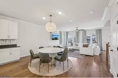 21 Dahlia Dr, Warren Township, NJ 07059 - Photo 7